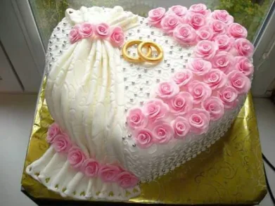 Rings Anniversary Cake
