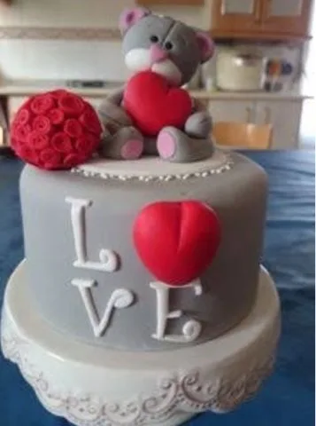 Love with teddy Cake