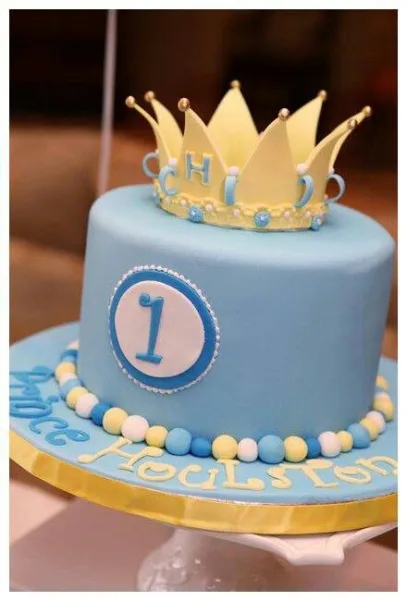 Baby Shower Tiara Cake