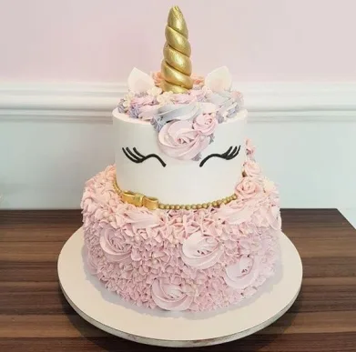 Pink and white Unicorn Cake