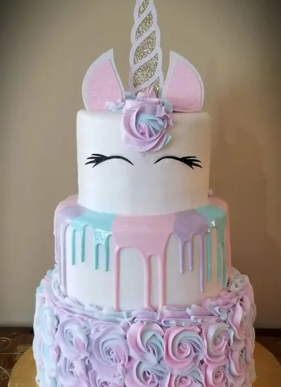 Cute tier Unicorn Cake