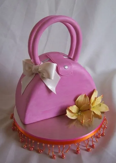 Pink Hand Bag Cake