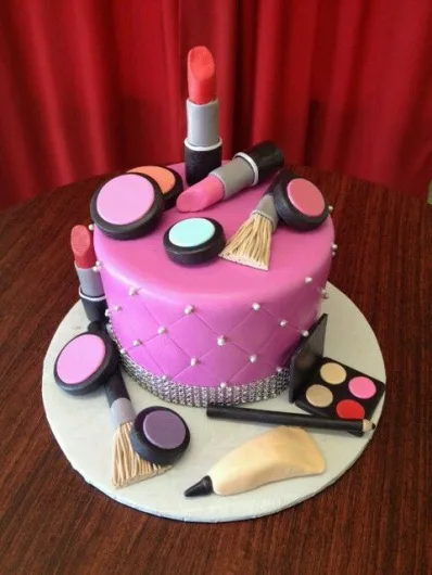 Ultimate Make Up Cake