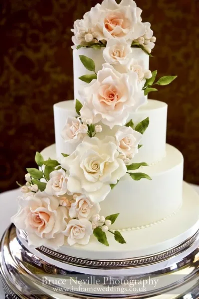 Whisper of a Dream Cake